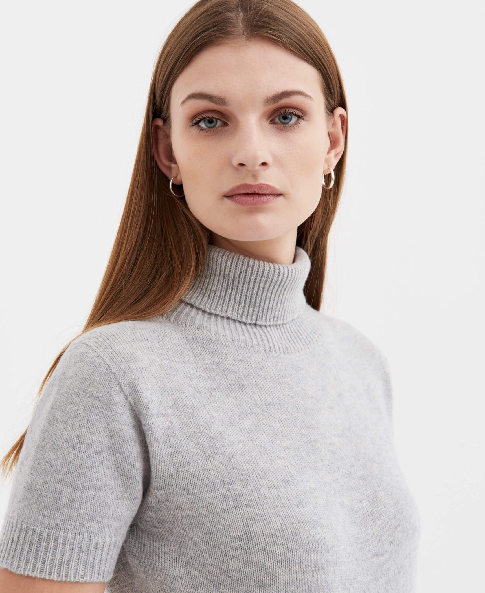 Dolce Vita – short sleeve turtleneck gray – Tomasz Ossoliński